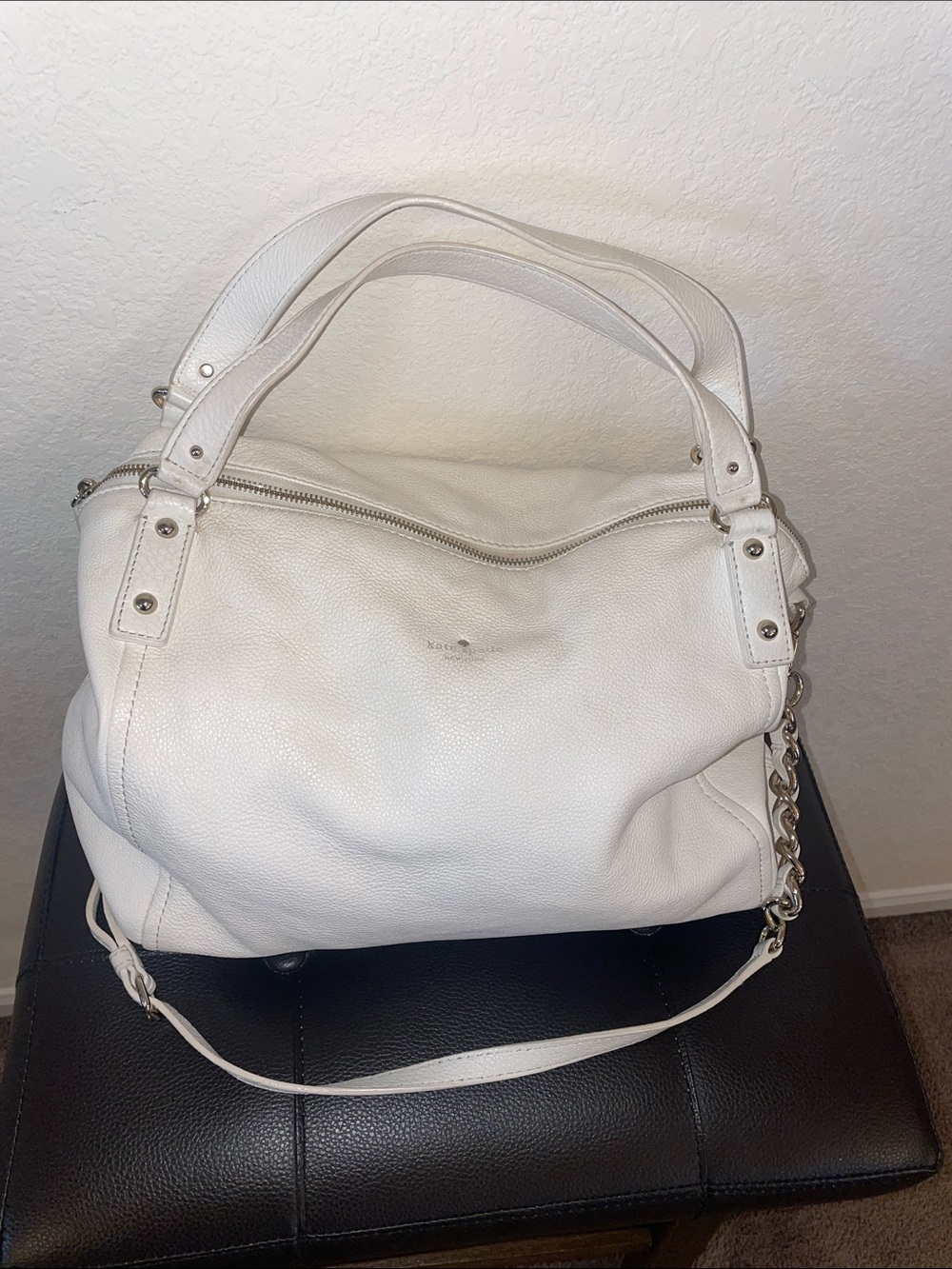 Kate Spade Elegant White Leather Handbag